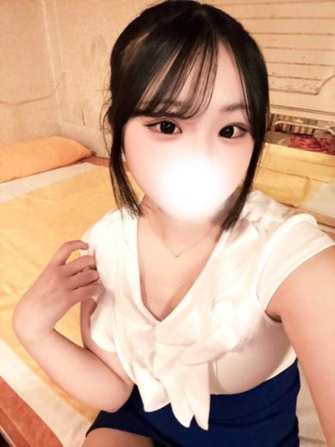 うい3